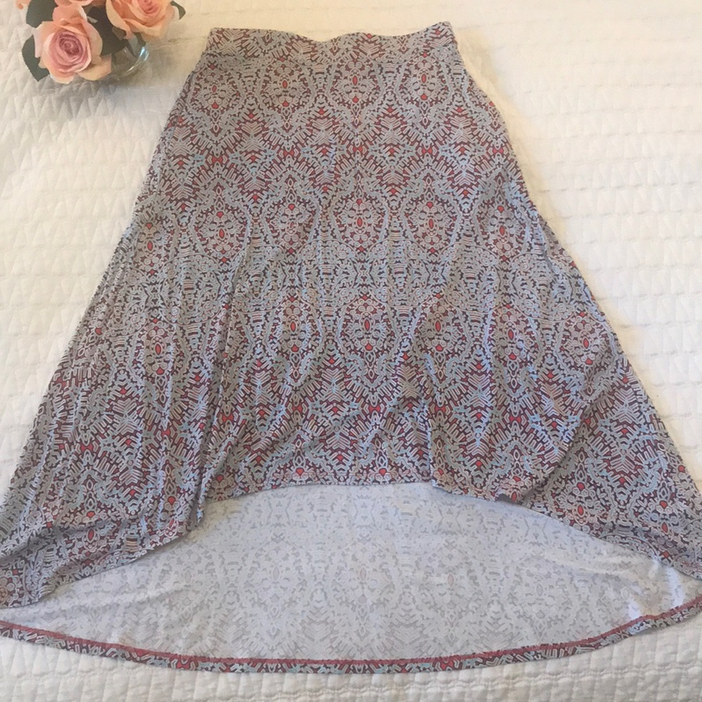New! The Limited High low skirt
